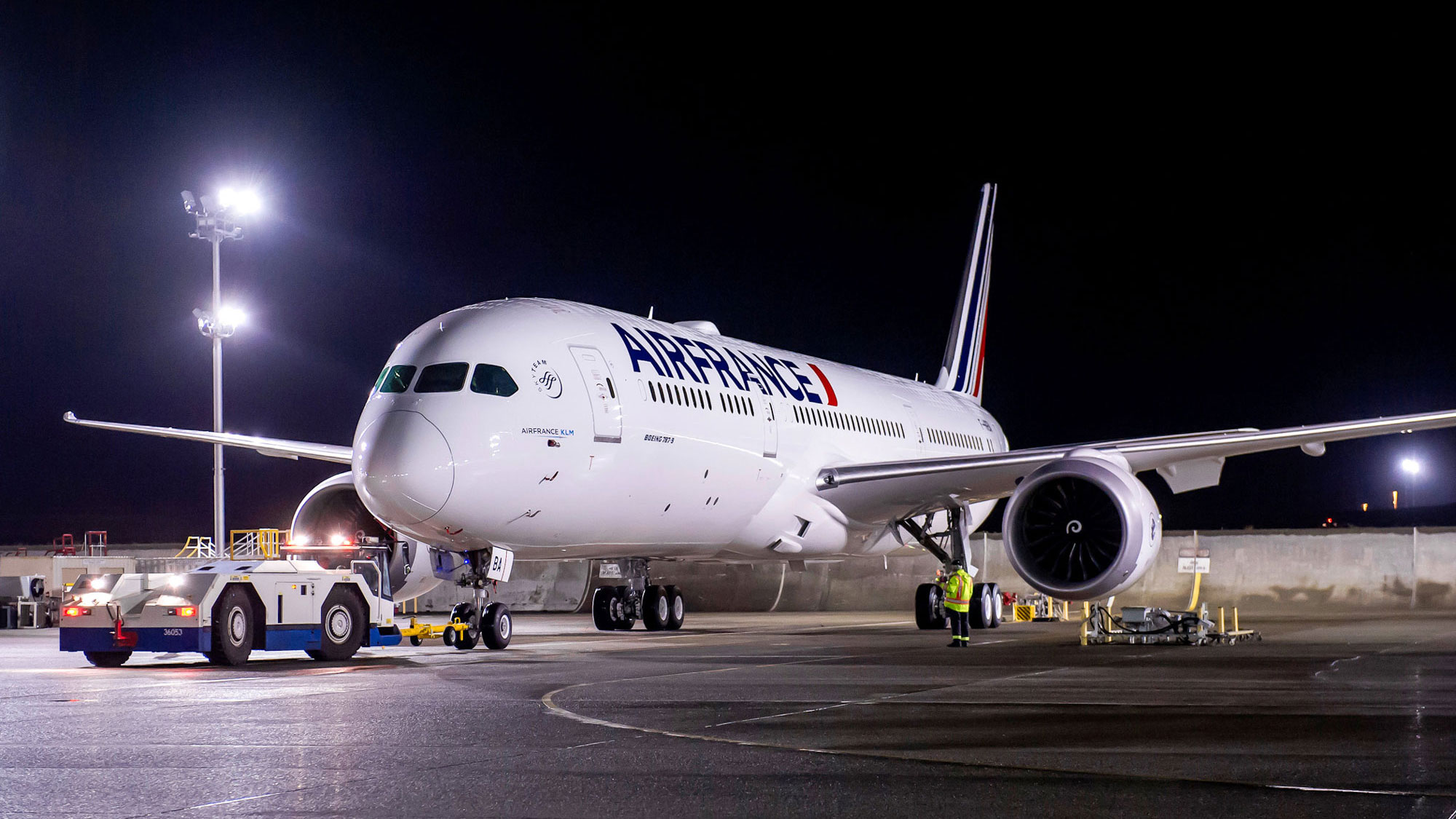 avión de air france estacionado