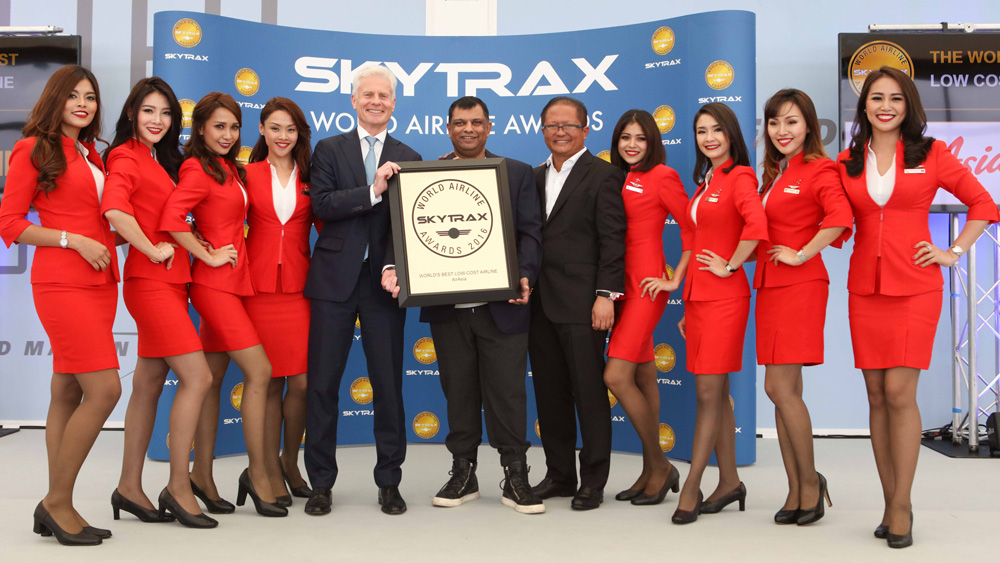 airasia triunfa en los world airline awards 2016